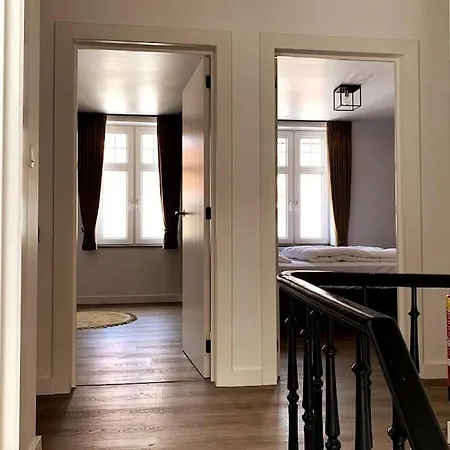 Holiday home La40 Statig Gerenoveerd Huis In Hartje Nieuwpoort-stad *