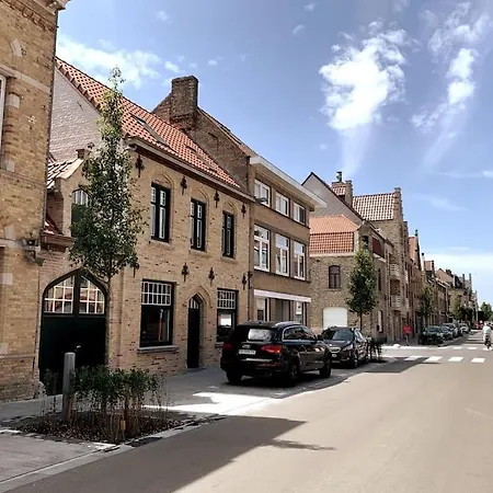 La40 Statig Gerenoveerd Huis In Hartje Nieuwpoort-stad Nieuwpoort