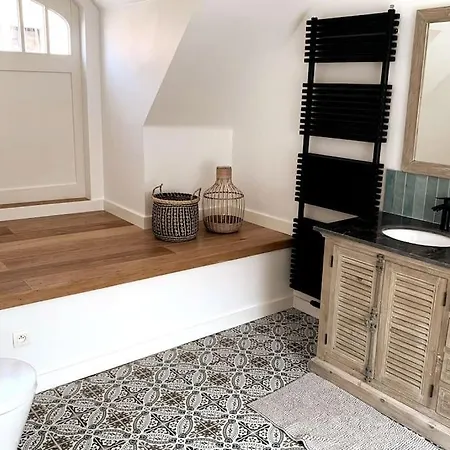 La40 Statig Gerenoveerd Huis In Hartje Nieuwpoort-stad Nieuwpoort